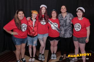 Hayley Williams feet photo thumbnail
