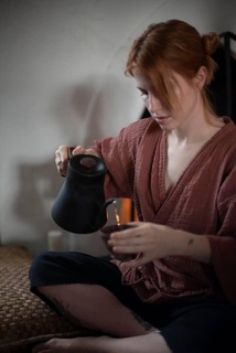 Hayley Williams feet photo thumbnail