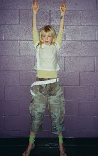 Hayley Williams feet photo 9