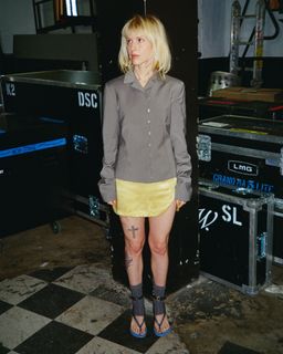 Hayley Williams feet photo 6