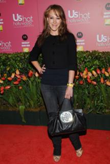 Haylie Duff feet photo thumbnail