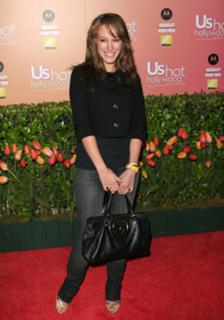 Haylie Duff feet photo thumbnail