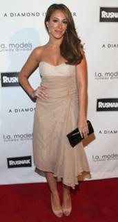 Haylie Duff feet photo thumbnail