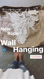 Haylie Duff feet photo thumbnail
