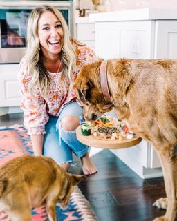 Haylie Duff feet photo thumbnail