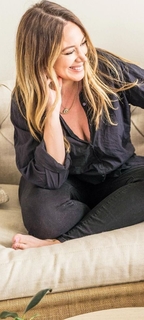 Haylie Duff feet photo thumbnail