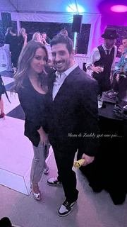 Haylie Duff feet photo thumbnail