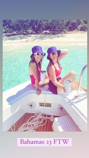 Haylie Duff feet photo thumbnail