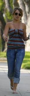 Haylie Duff feet photo thumbnail