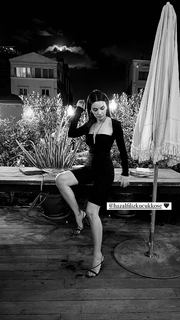 Hazal Filiz Küçükköse feet photo 2