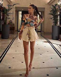 Hazal Filiz Küçükköse feet photo 5