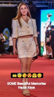 Hazal Kaya feet photo thumbnail