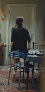 Hazal Kaya feet photo thumbnail