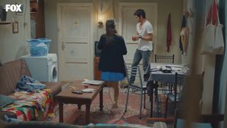 Hazal Kaya feet photo thumbnail