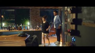 Hazal Kaya feet photo thumbnail