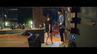 Hazal Kaya feet photo thumbnail