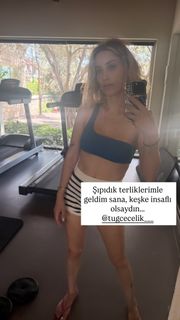 Hazal Kaya feet photo thumbnail