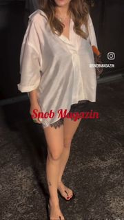 Hazal Kaya feet photo 1