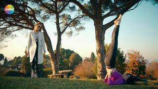 Hazal Subasi feet photo thumbnail