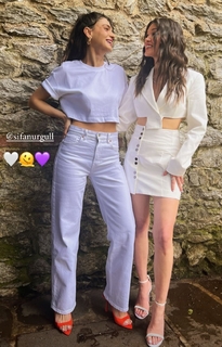 Hazal Subasi feet photo thumbnail