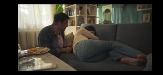 Hazal Subasi feet photo thumbnail