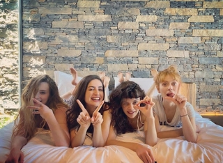 Hazal Türesan feet photo 12