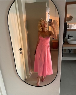 Hazal Türesan feet photo 11