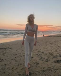 Hazel Graye feet photo 5