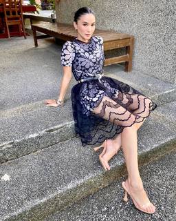 Heart Evangelista feet photo 8