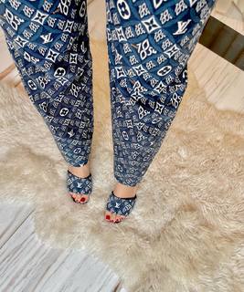 Heart Evangelista feet photo 16