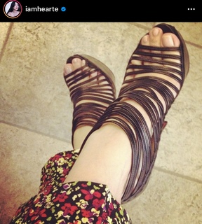 Heart Evangelista feet photo 5