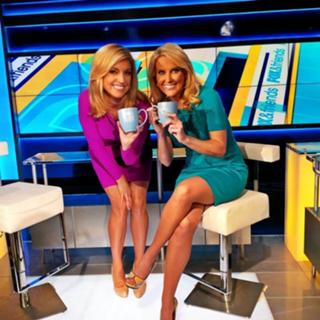 Heather Childers feet photo 9