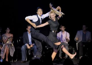 Heather Elizabeth Morris feet photo thumbnail