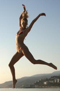 Heather Elizabeth Morris feet photo thumbnail