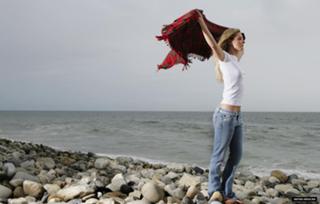 Heather Elizabeth Morris feet photo thumbnail