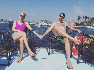 Heather Elizabeth Morris feet photo thumbnail