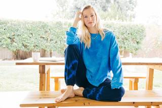 Heather Elizabeth Morris feet photo thumbnail