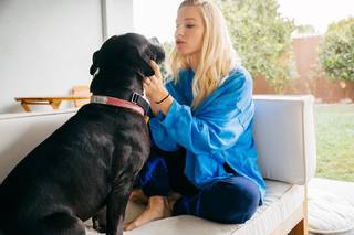 Heather Elizabeth Morris feet photo thumbnail