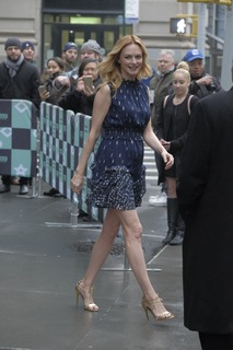 Heather Graham feet photo thumbnail