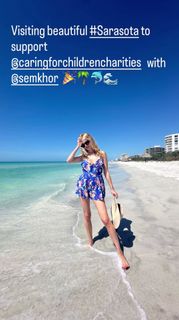 Heather Graham feet photo 13