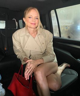 Heather Graham feet photo 2