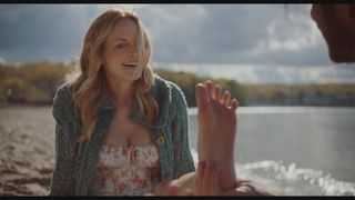 Heather Graham feet photo 6