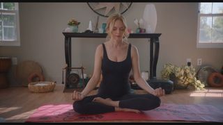 Heather Graham feet photo 1