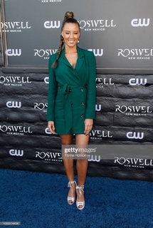 Heather Hemmens feet photo 15