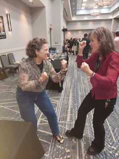 Heather Langenkamp feet photo 1