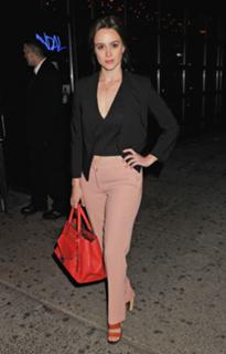 Heather Lind feet photo 4