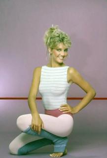 Heather Locklear feet photo thumbnail