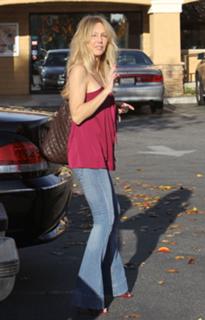 Heather Locklear feet photo thumbnail