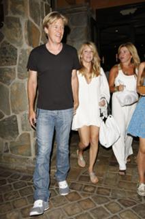 Heather Locklear feet photo thumbnail