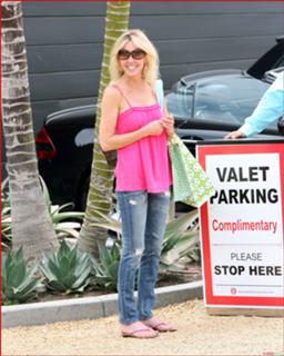 Heather Locklear feet photo thumbnail
